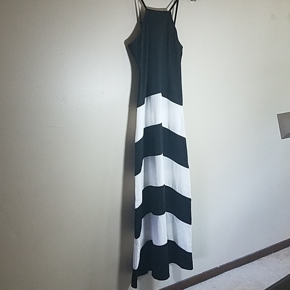 Halter style dress NEW